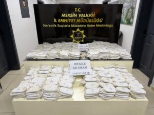 Mersin’de Dev Uyuşturucu Operasyonu: 33 Milyon Liralık Esrar Ele Geçirildi