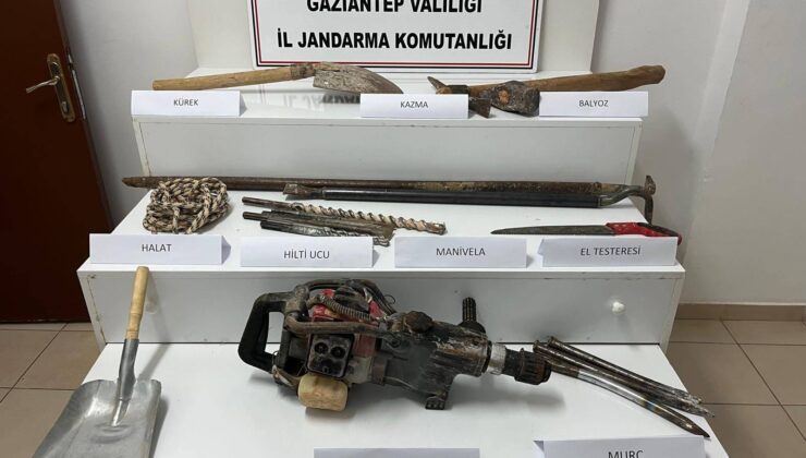 Gaziantep’te Define Avcılarına Suçüstü: 4 Gözaltı