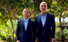 Adalet Bakanı Akın Gürlek’ten Mevlüt Çavuşoğlu’na Taziye Ziyareti
